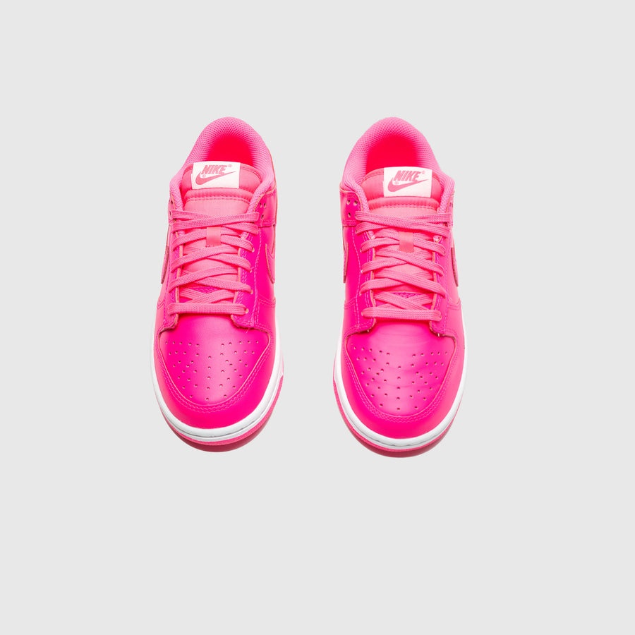 WMNS DUNK LOW SE "HYPER PINK" - 3