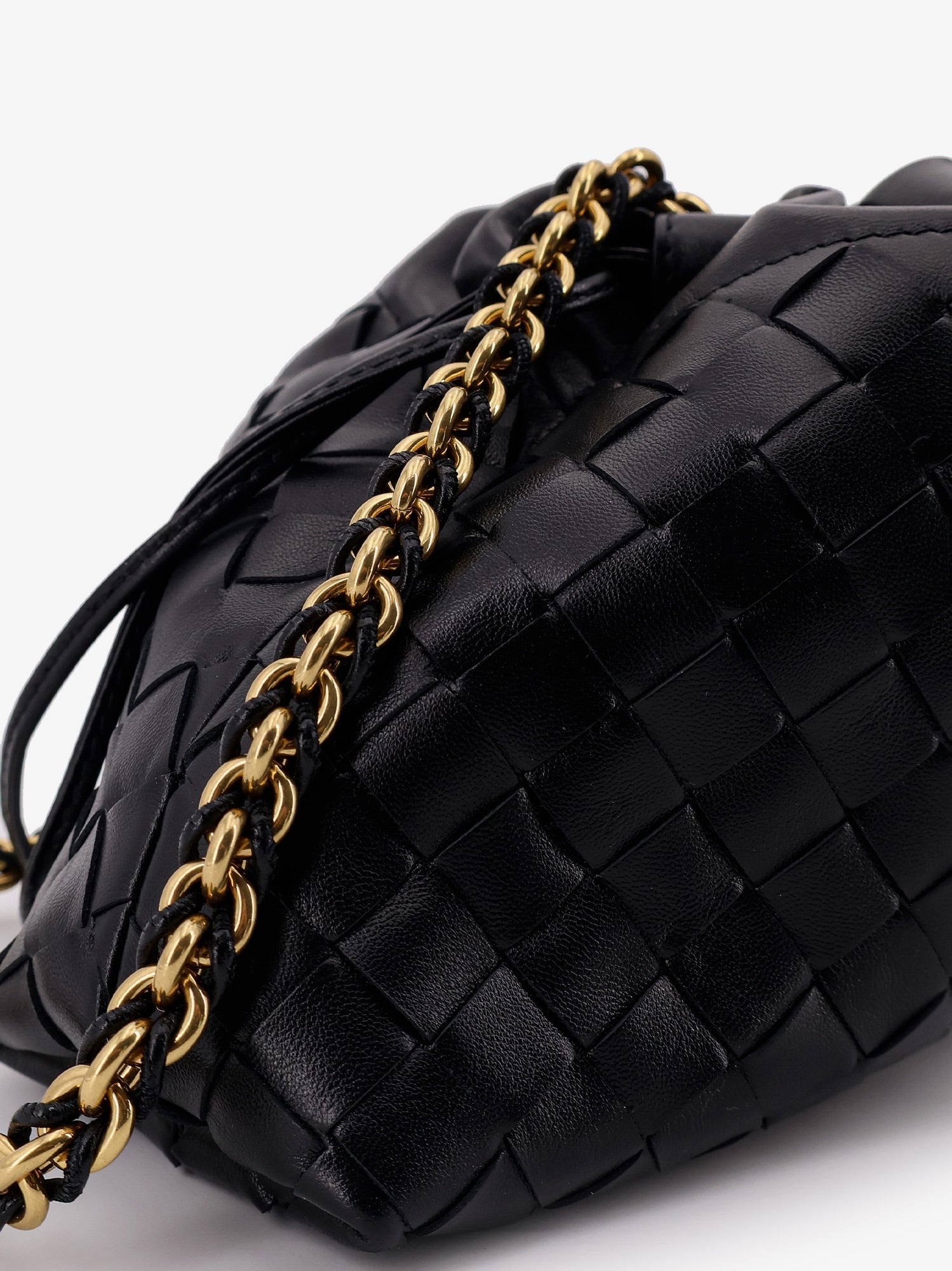 Bottega Veneta Leather Dustbag Clutch With Intrecciato Motif - 5
