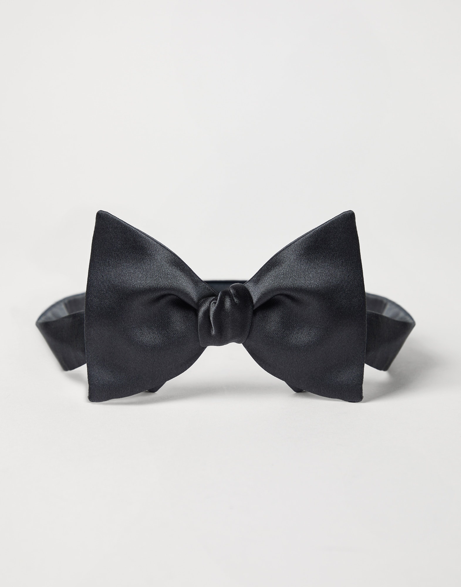 Cotton and silk satin bow tie - 1