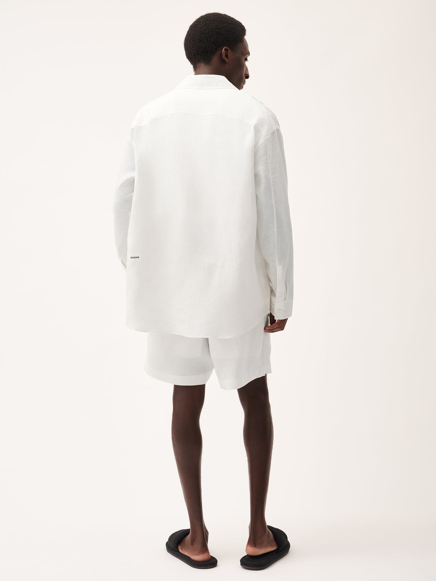 Mens DNA Aloe Linen Mid Length Shorts - Off-White - 3