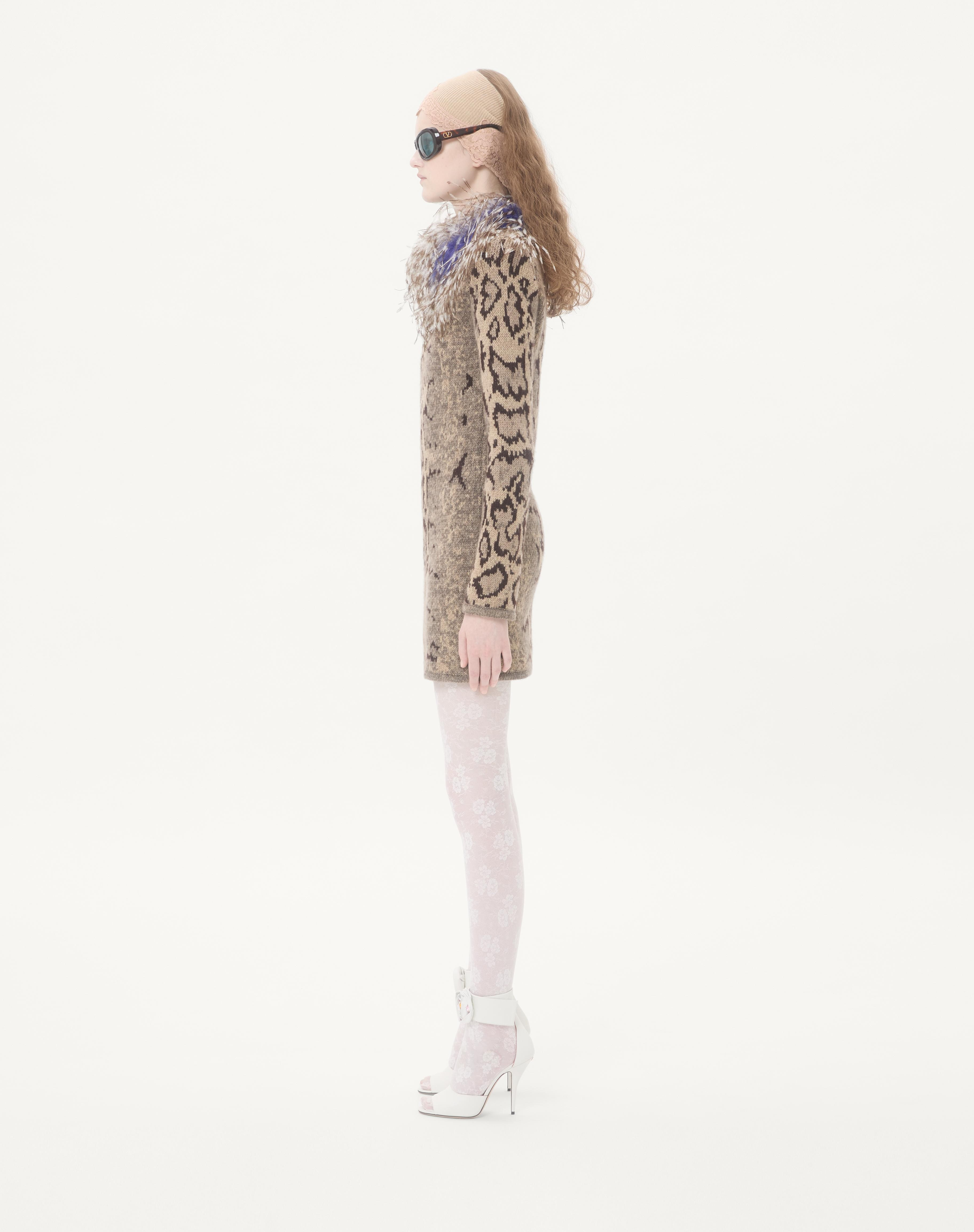 CASHMERE DRESS WITH ANIMAL PRINT AND FEATHERS - 5