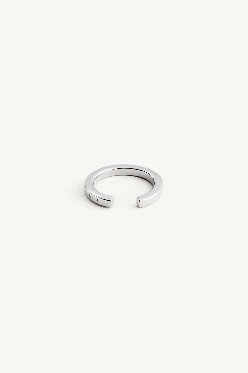 MM6 Maison Margiela Minimal cut ring outlook