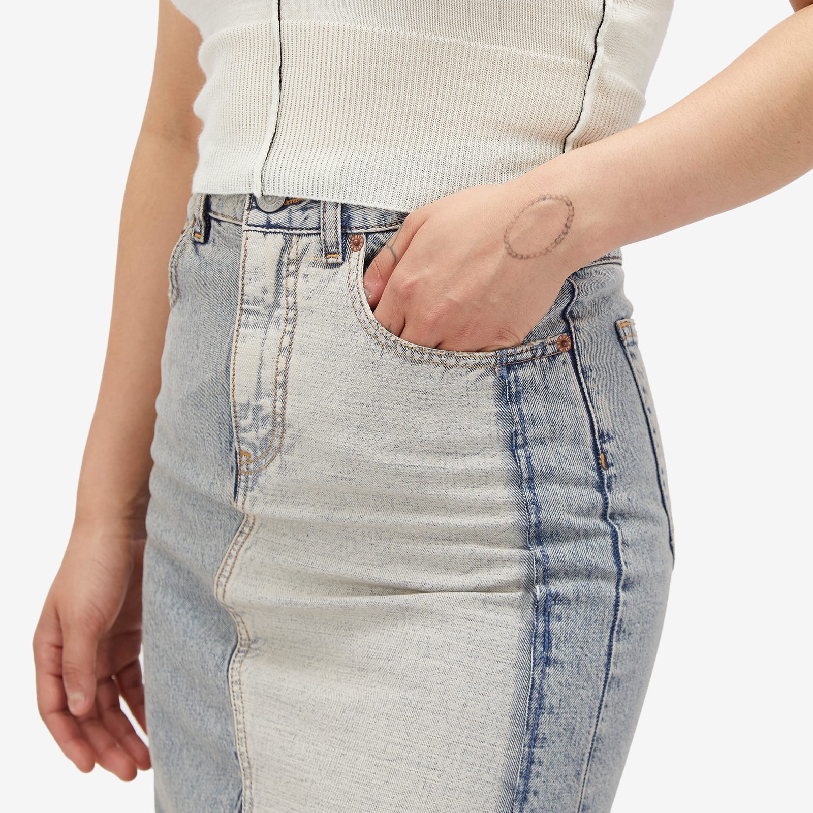 【MM6 MAISON MARGIELA】 Patchwork denim maxi skirt Patchwork denim maxi skirt in blue - MM 6 Maison Margiela