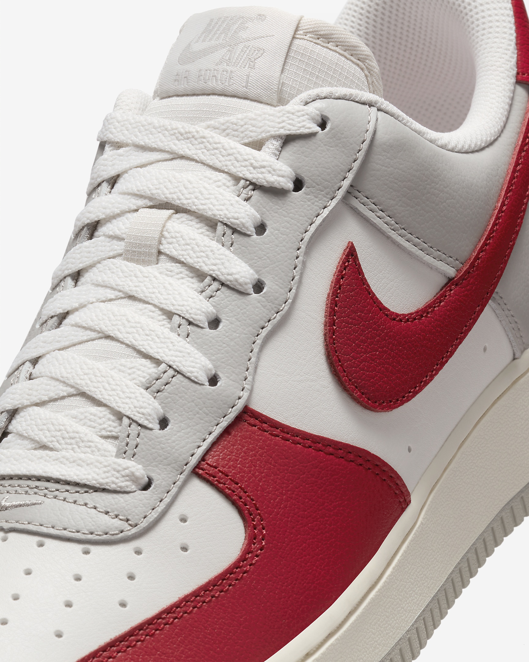 Nike Air Force 1 '07 LV8 Men's Shoes - 7