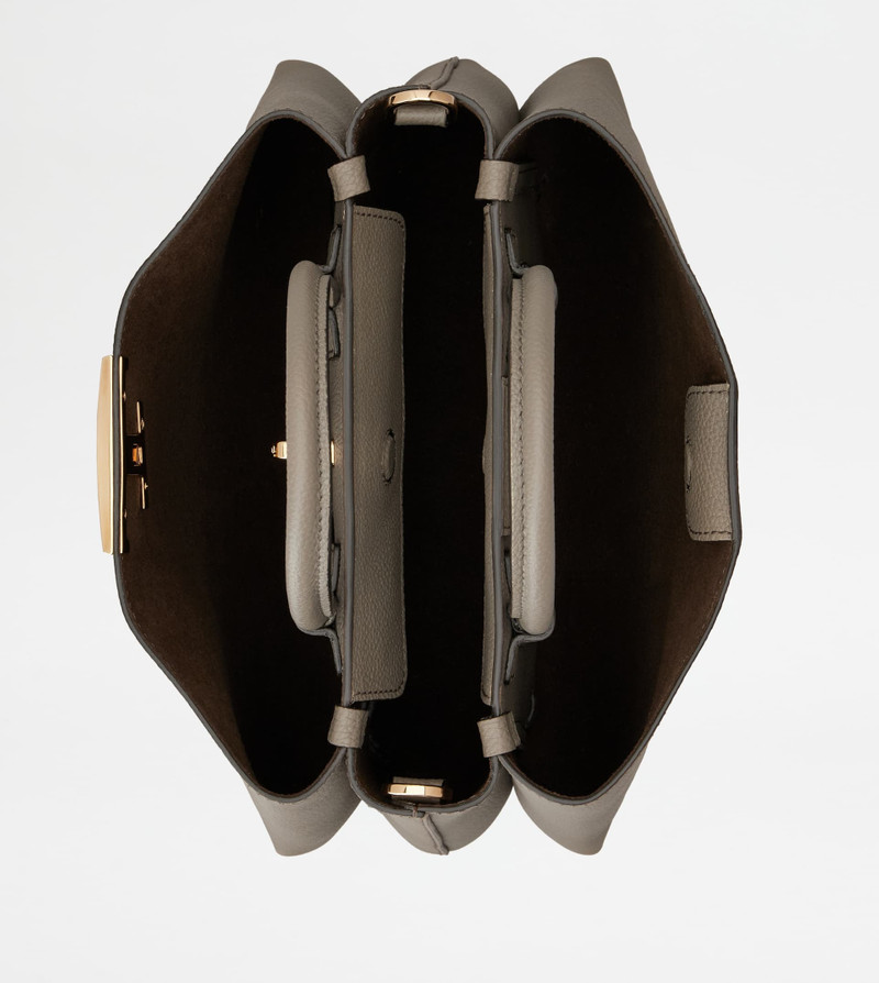 T TIMELESS SHOPPING BAG IN LEATHER SMALL - GREY 7