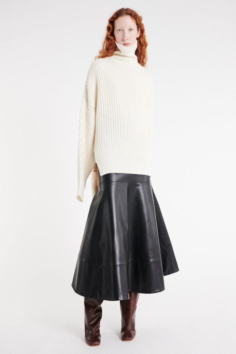 SWEATER CREAM 1