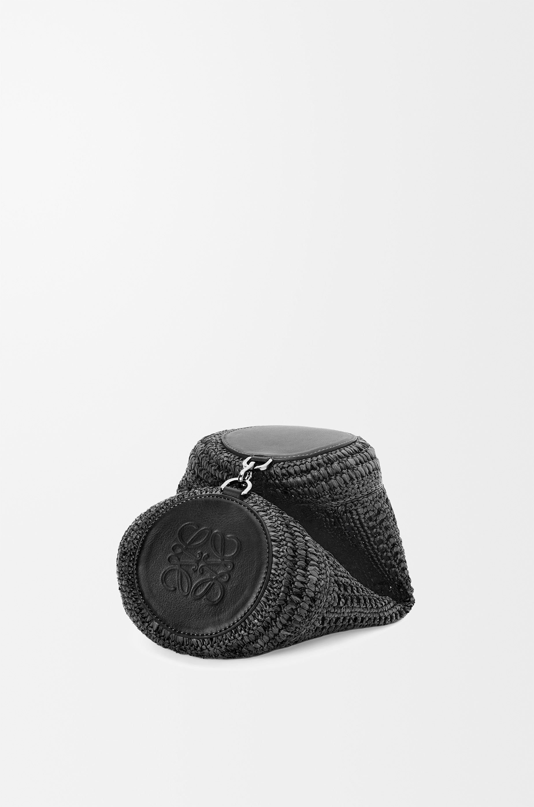 Bracelet pouch in raffia and calfskin - 1