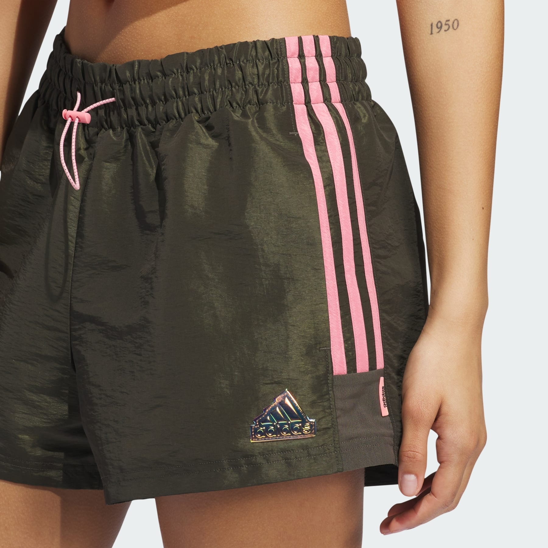Sunglass Pack Woven Shorts - 6