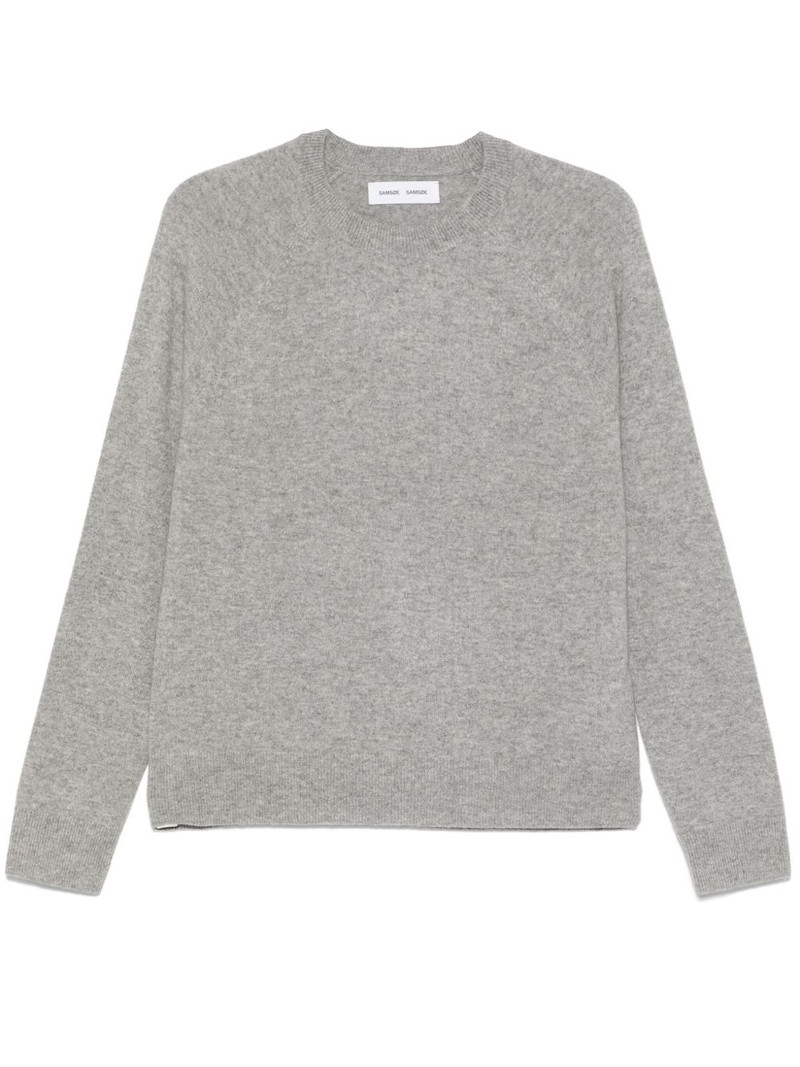 Boston sweater 1