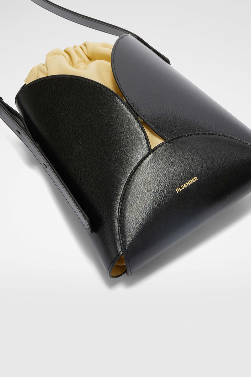 Jil Sander Curve outlook