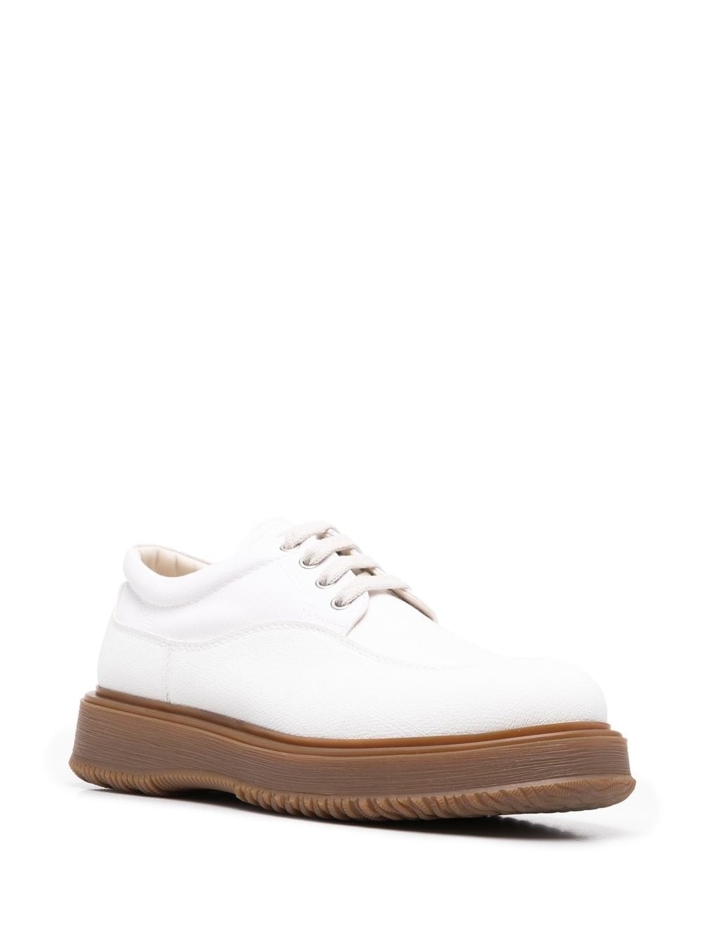Untraditional low-top sneakers - 2