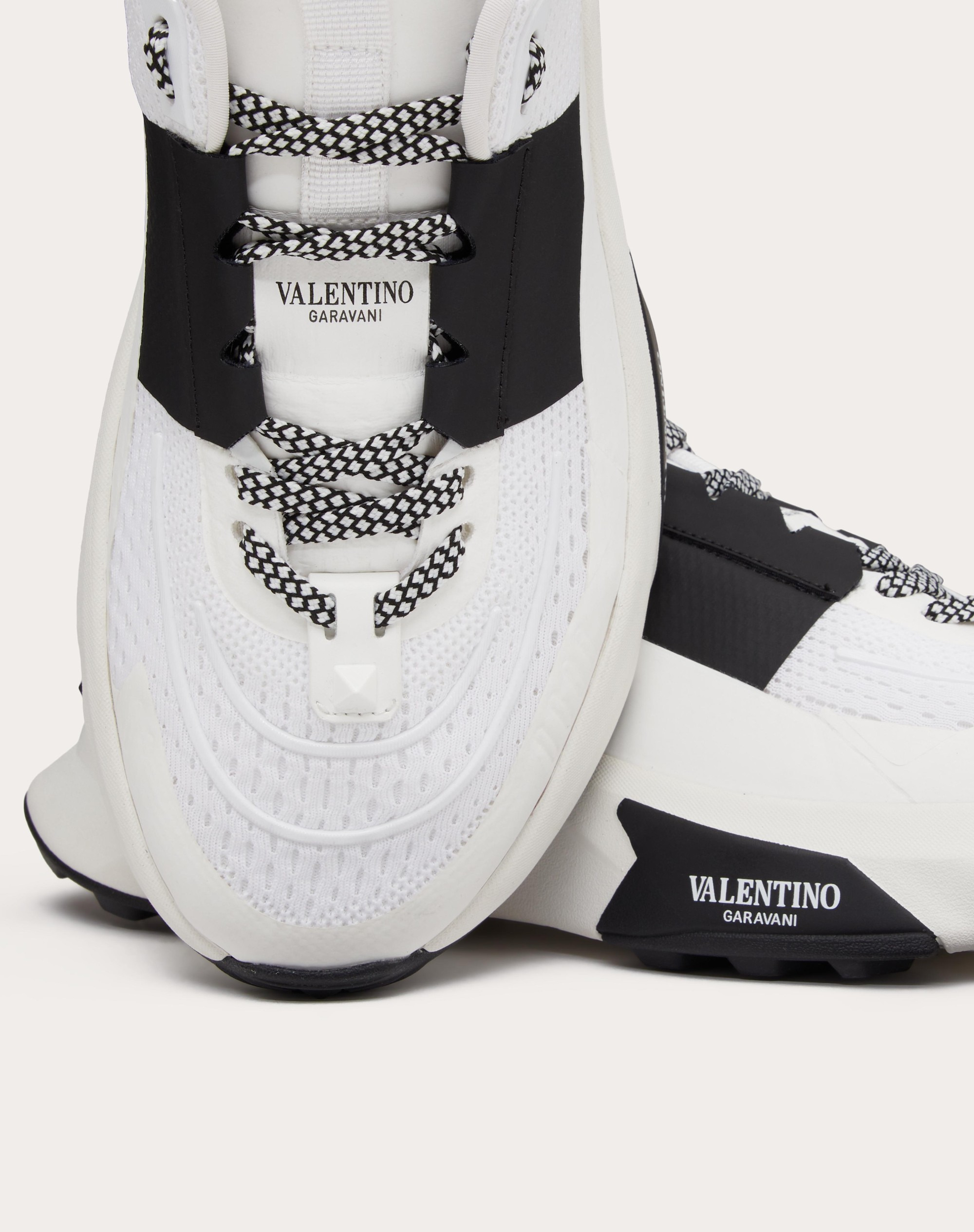 TRUE ACT LOW TOP SNEAKER IN MESH AND RUBBERIZED FABRIC - 5