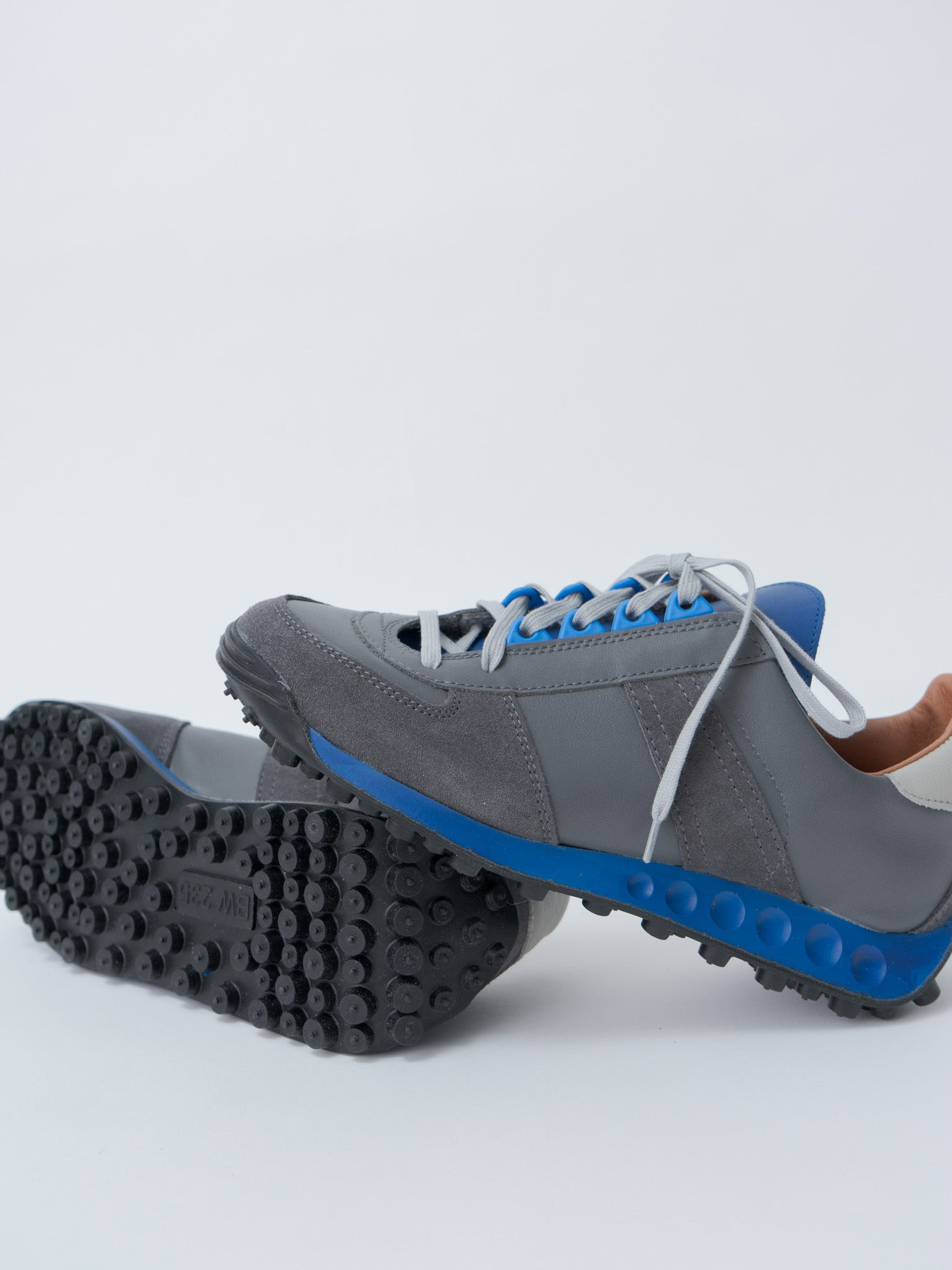 German Military Trainer - Dark Gray (women's) - 5