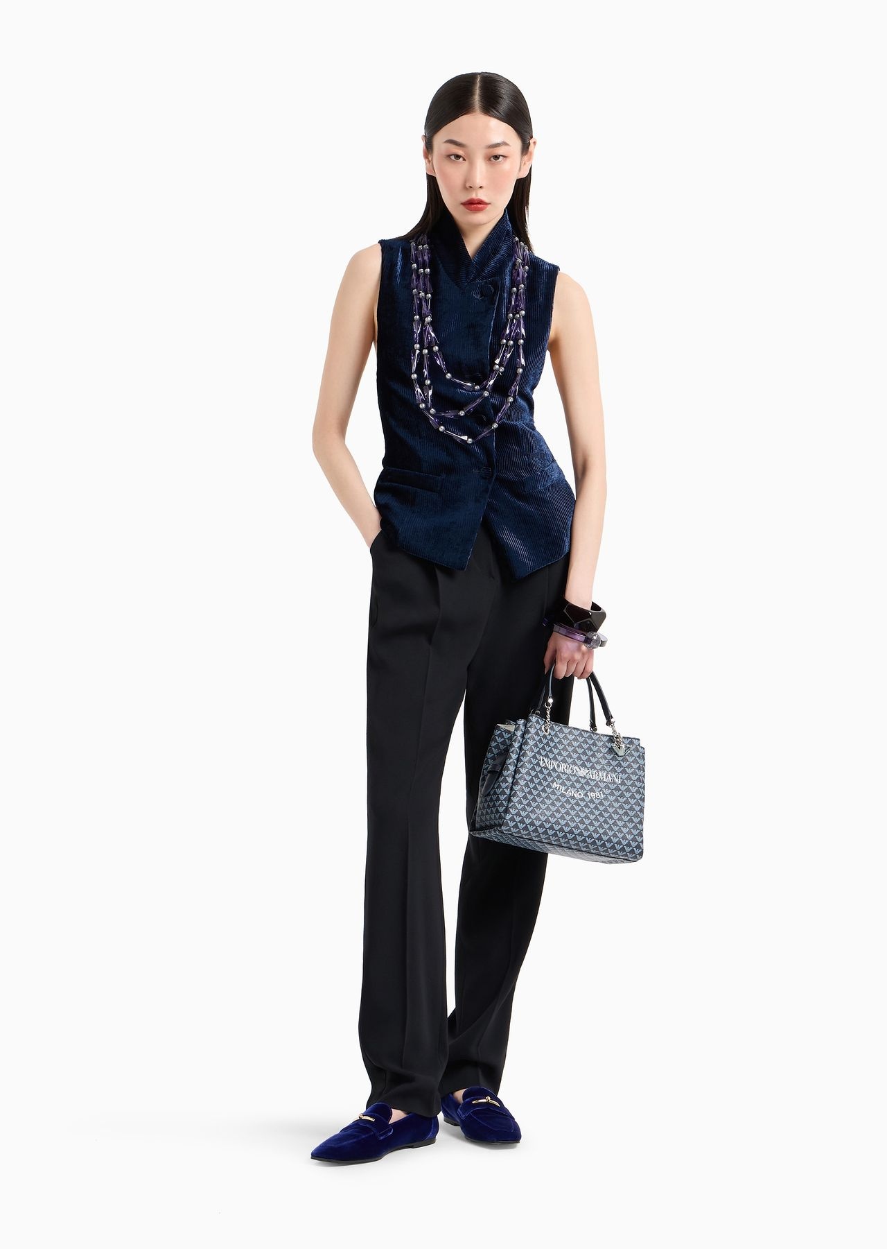 All-over eagle handbag with Milano 1981 logo print - 7