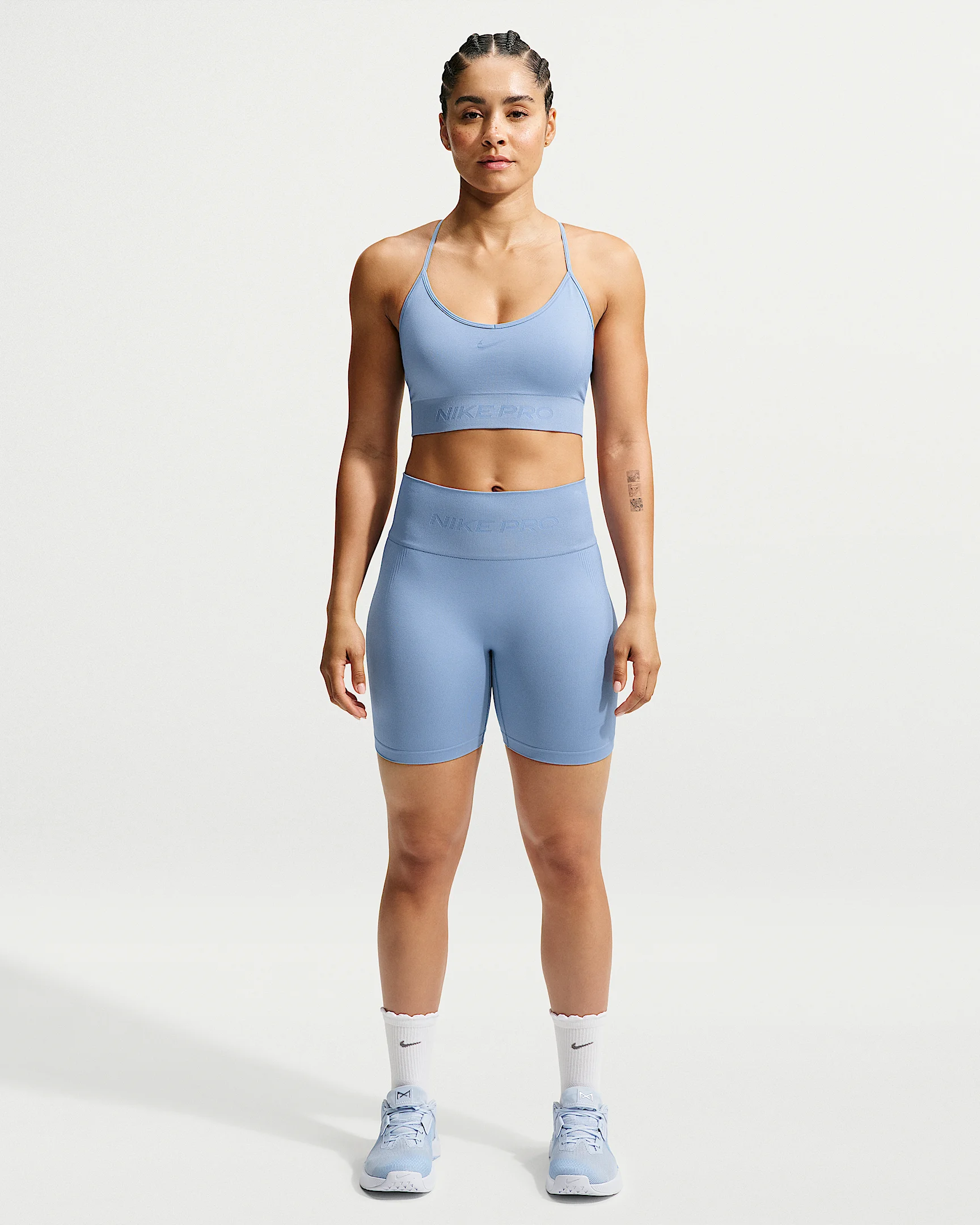 Nike Pro Seamless Women's Dri-FIT High-Waisted 5" Biker Shorts - 1