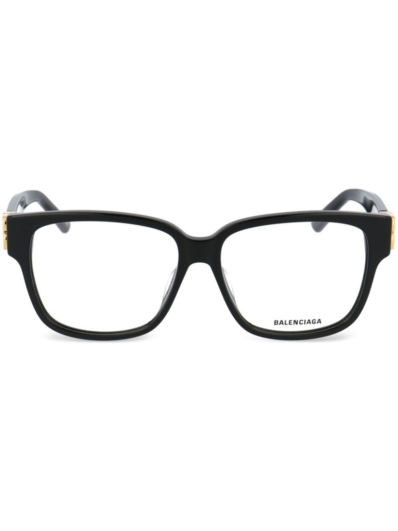 BB square glasses 1