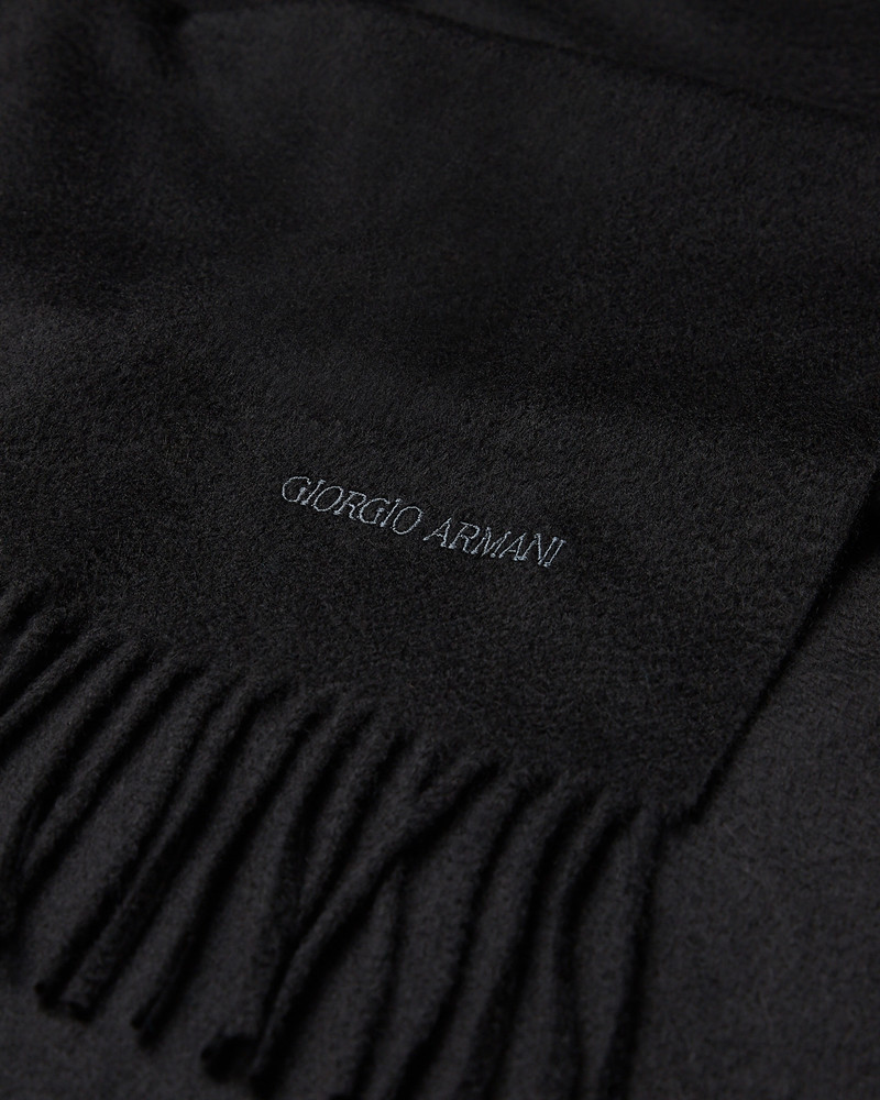 GIORGIO ARMANI Cashmere stole with fringing outlook