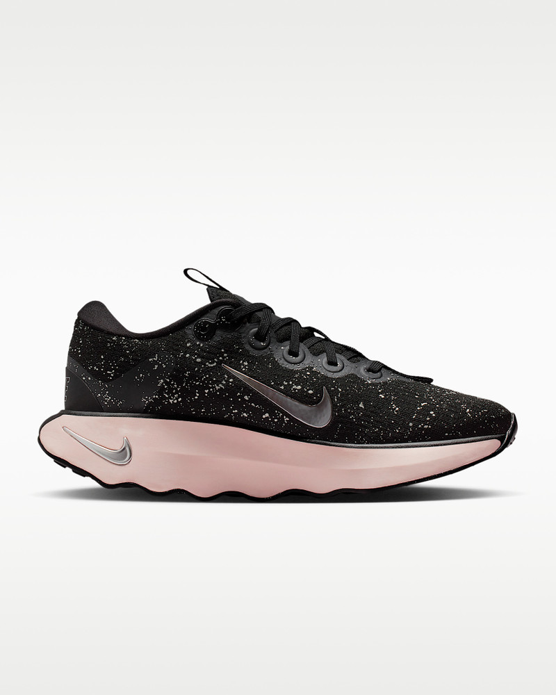 Nike Motiva SE Women's Walking Shoes 3