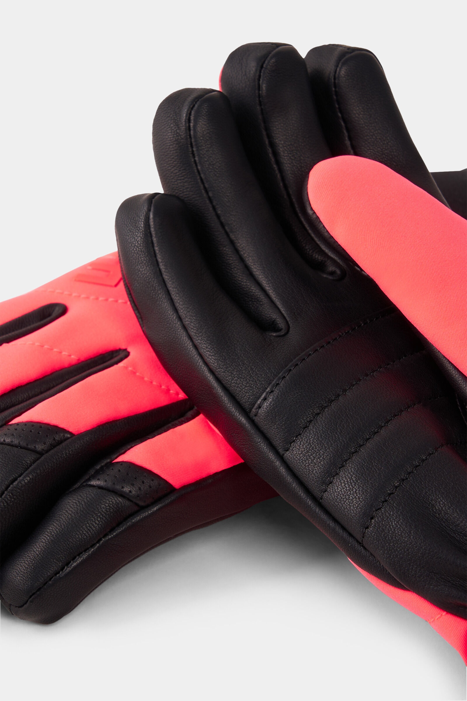 Ina Gloves in Pink/Black - 2