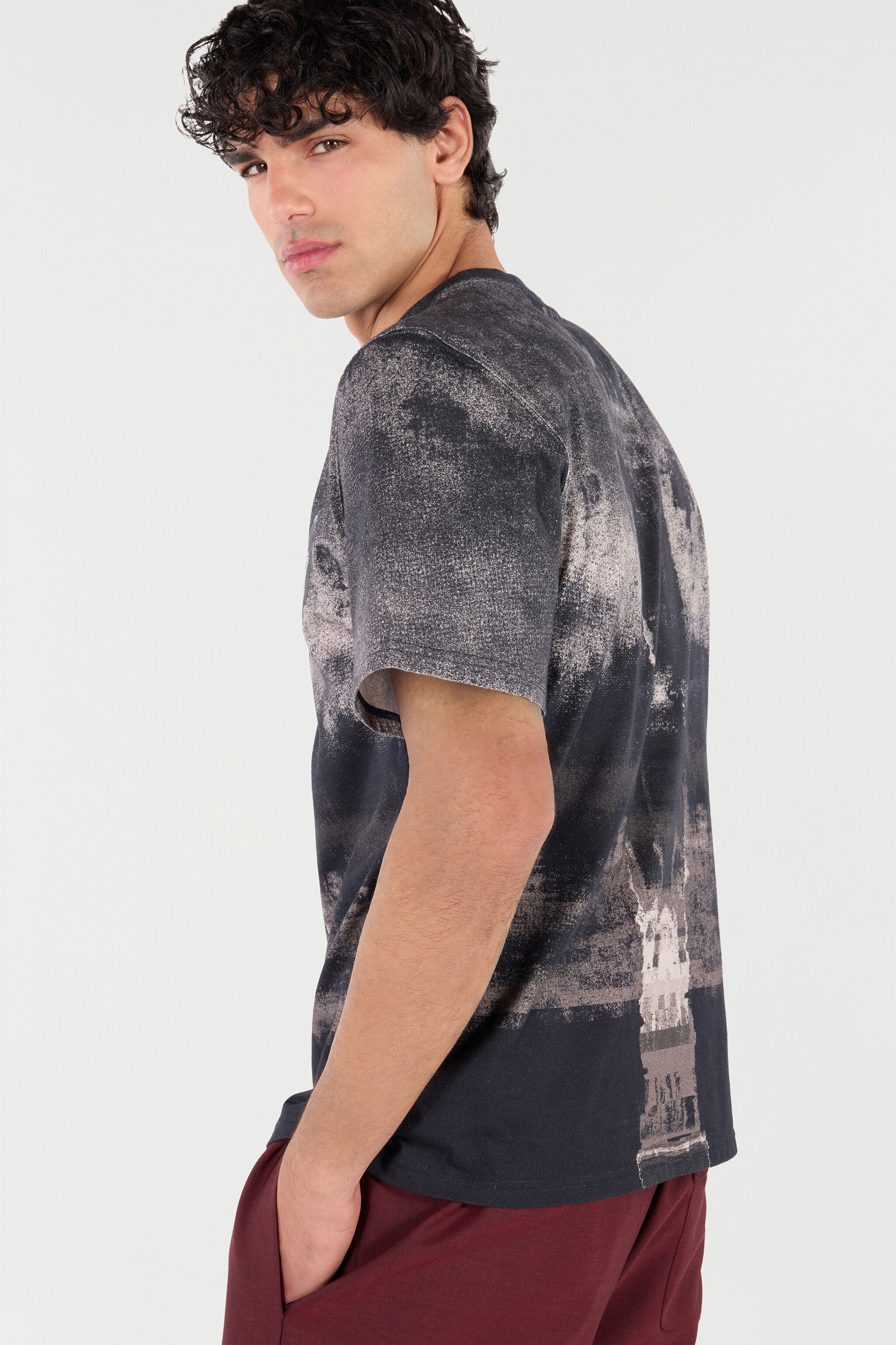T-Shirt With Winged Monogram - 7