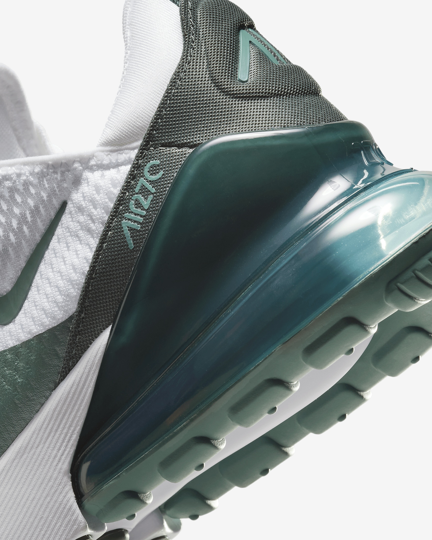 Nike Air Max 270 Women's Shoes - 8