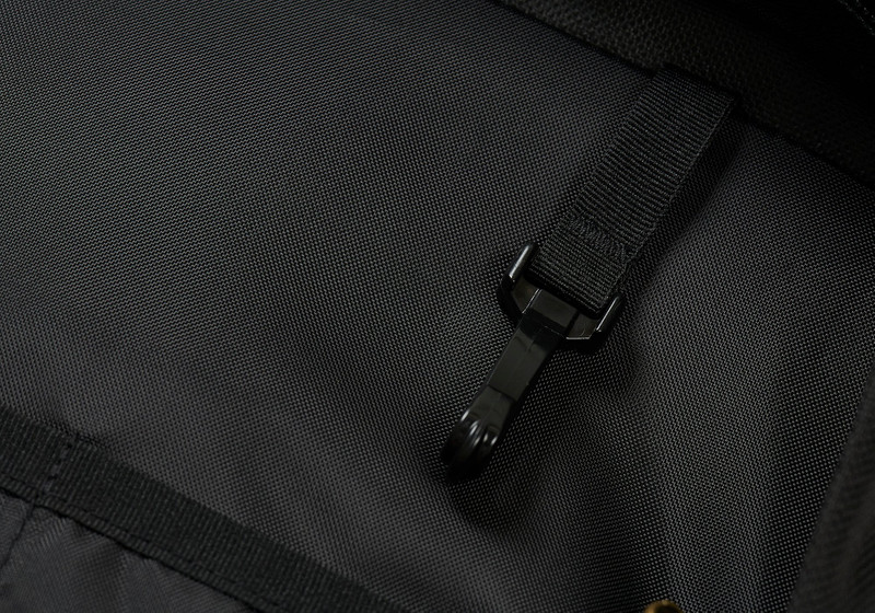 PALACE JANSPORT RIGHT PACK BLACK 10