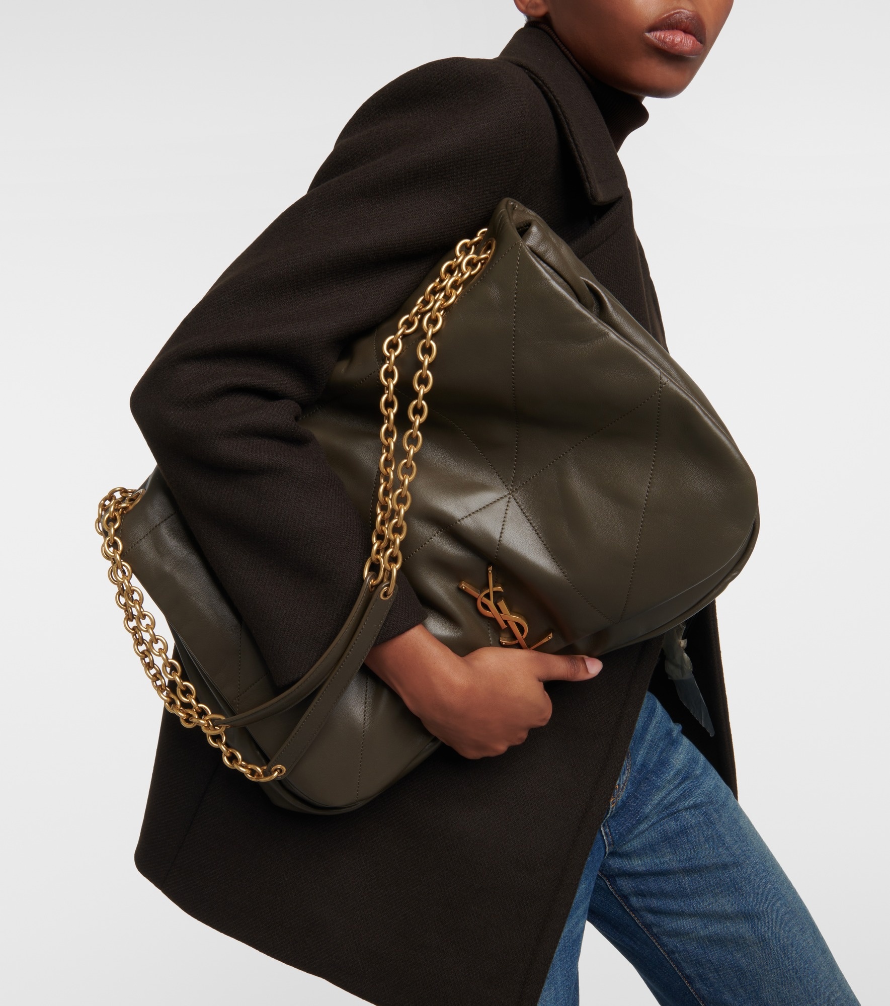 Saint Laurent Medium Manhattan Croc Embossed Patent Leather Shoulder Bag in Noir