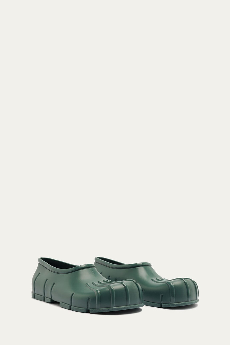 FARM RIO Forest Green Monstera Rain Shoe outlook