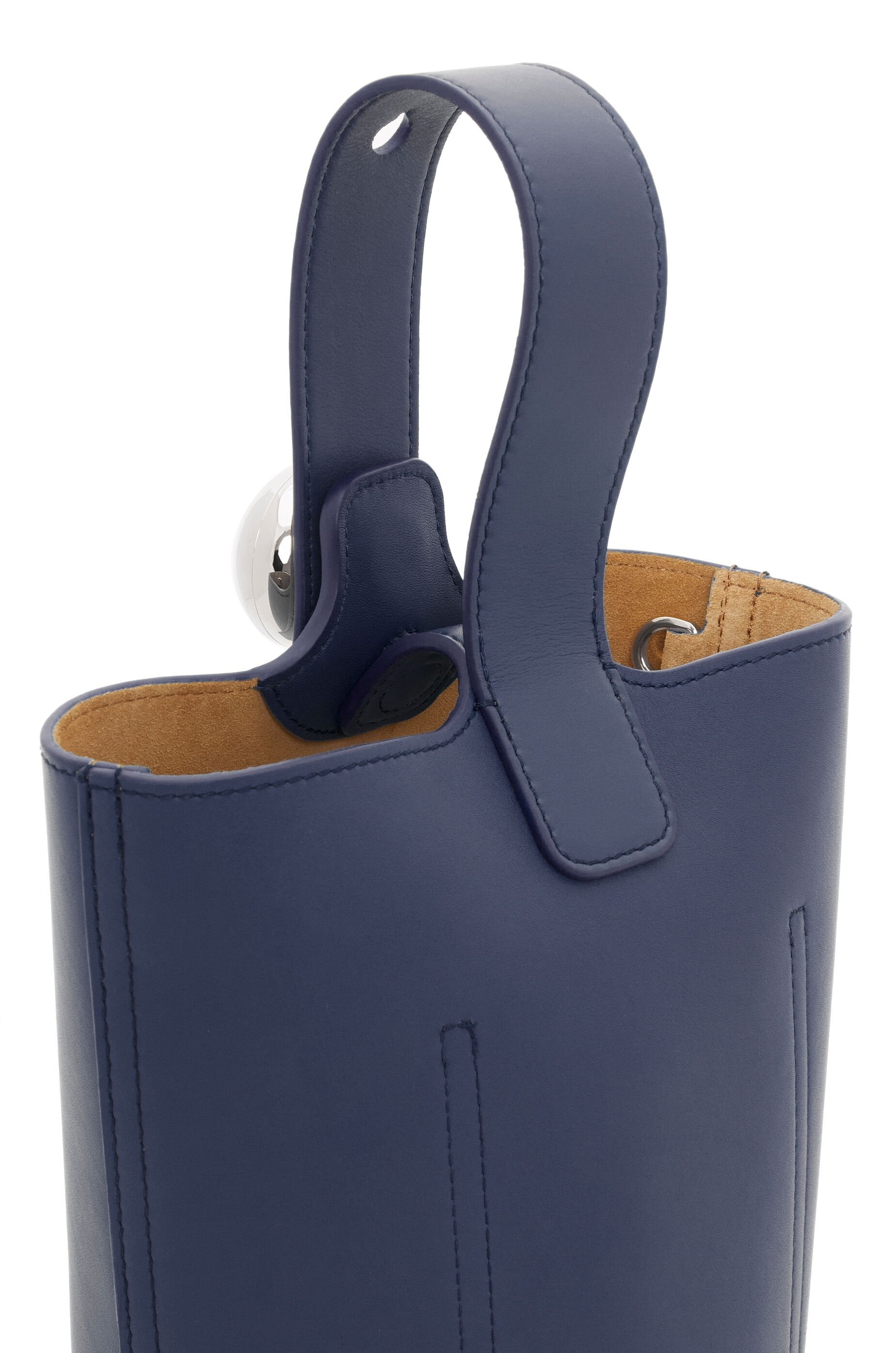 Mini Pebble Bucket bag in mellow calfskin - 8