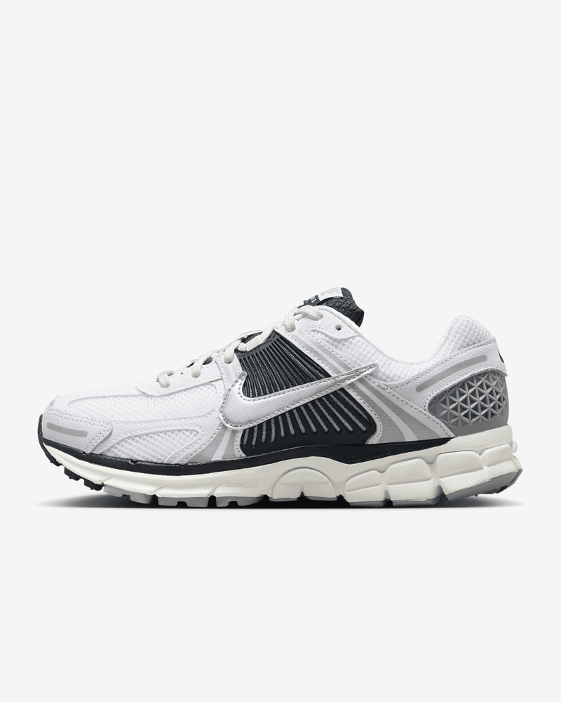 Nike Zoom Vomero 5 Women's Shoes - 1