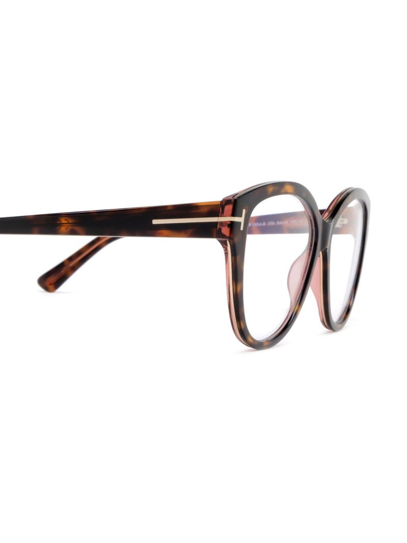 tortoise-shell cat-eye frame glasses 3
