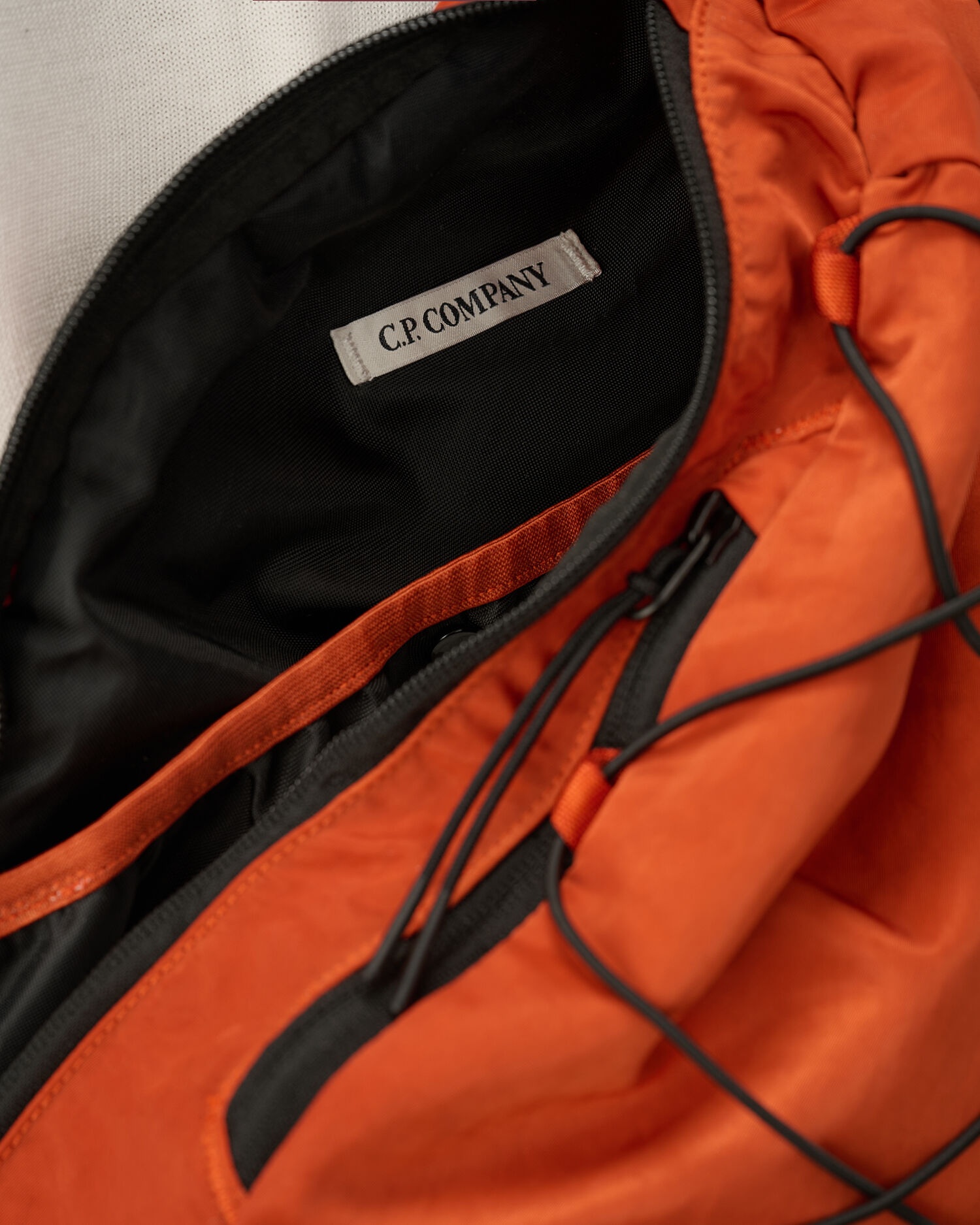Nylon B Crossbody Rucksack - 4