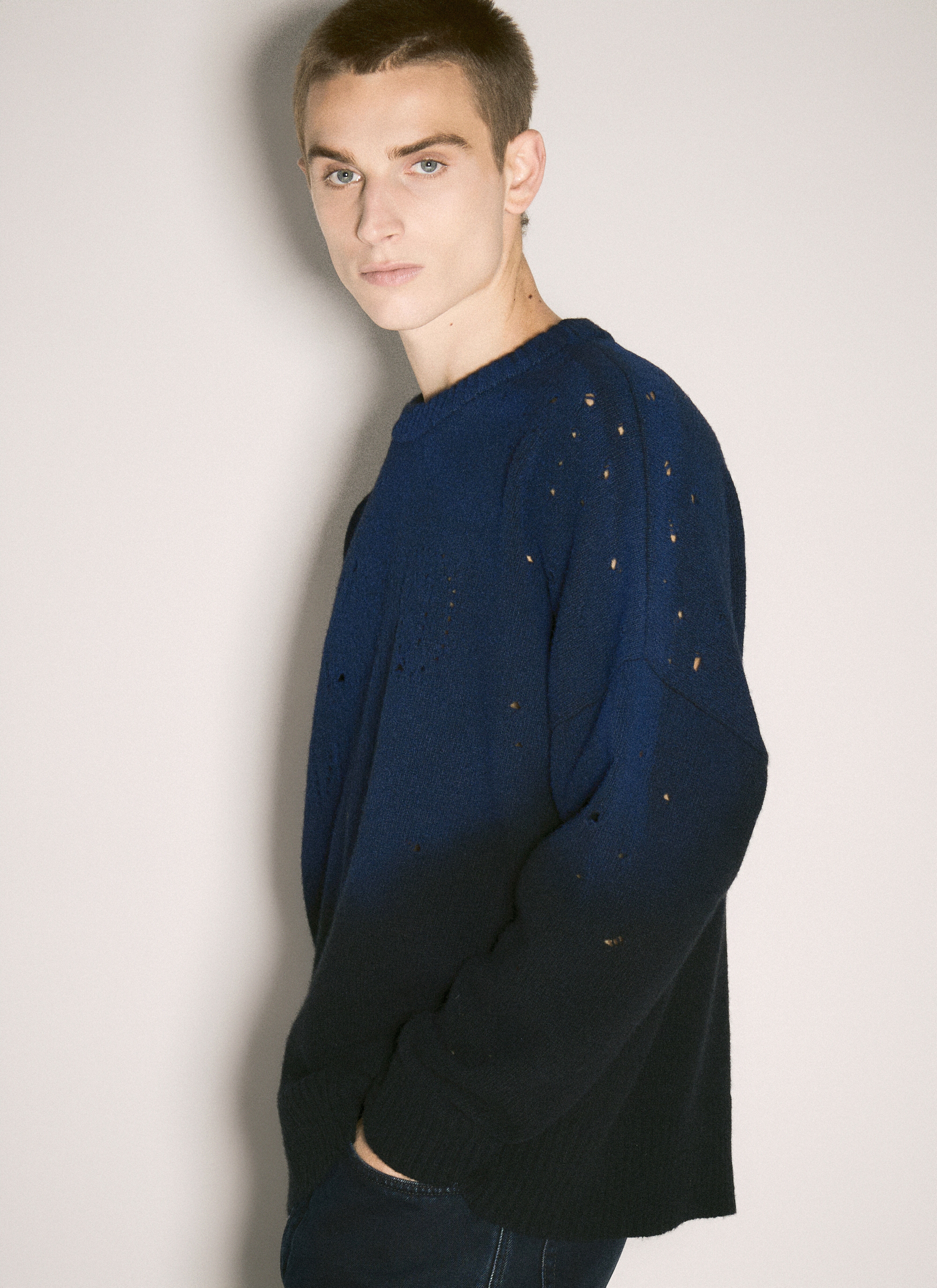 Lazer Selfie Sweater - 4
