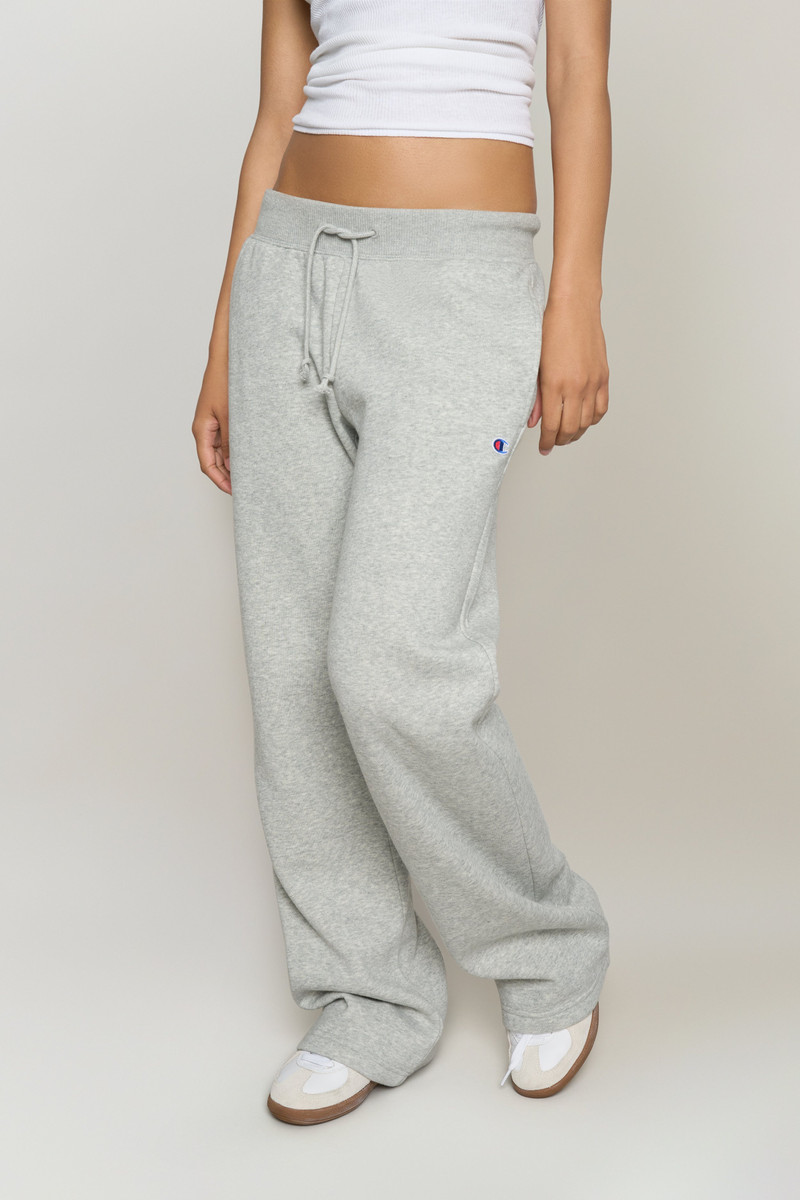 GUIZIO GUIZIO X CHAMPION SWEATPANT outlook