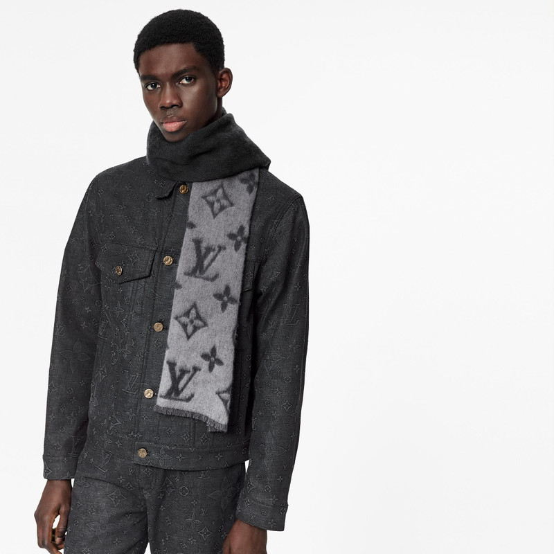 Louis Vuitton Monogram Dawn to Dusk Scarf outlook