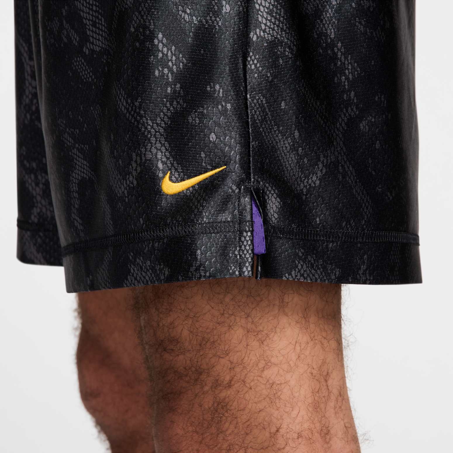 Nike Kobe Dri-Fit Reversible 6in Shorts 'Black' FZ0932-010 - 5