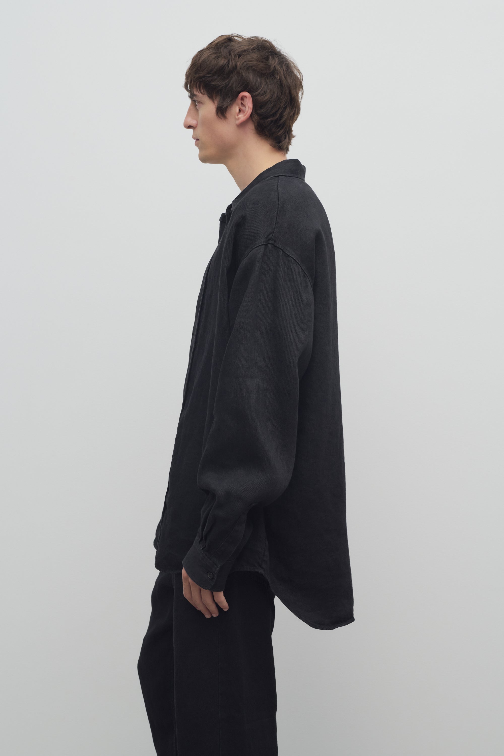 Penn Shirt in Linen - 4