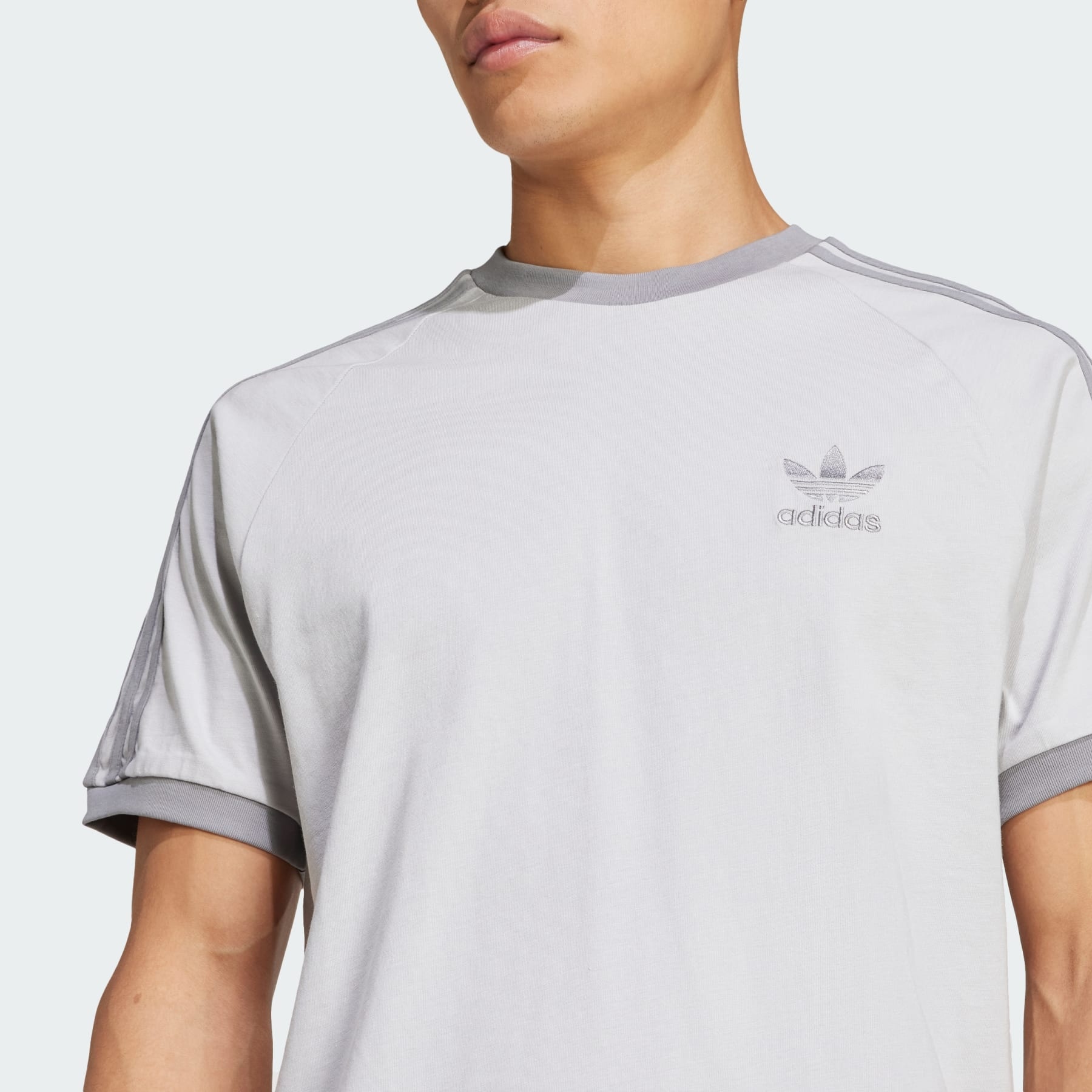 adidas CLASSICS 3-STRIPES Tシャツ Amazon.com: adidas Originals Men's Adicolor Classics 3