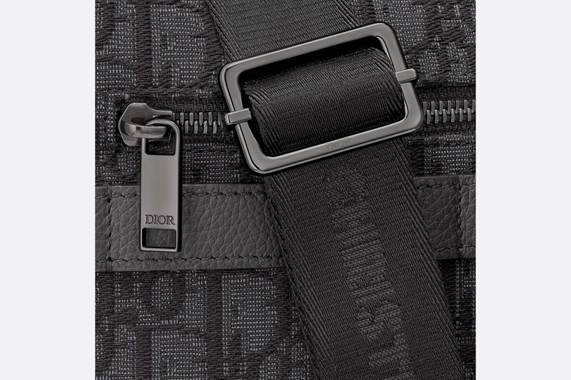 Maxi Safari Bag with Strap 6