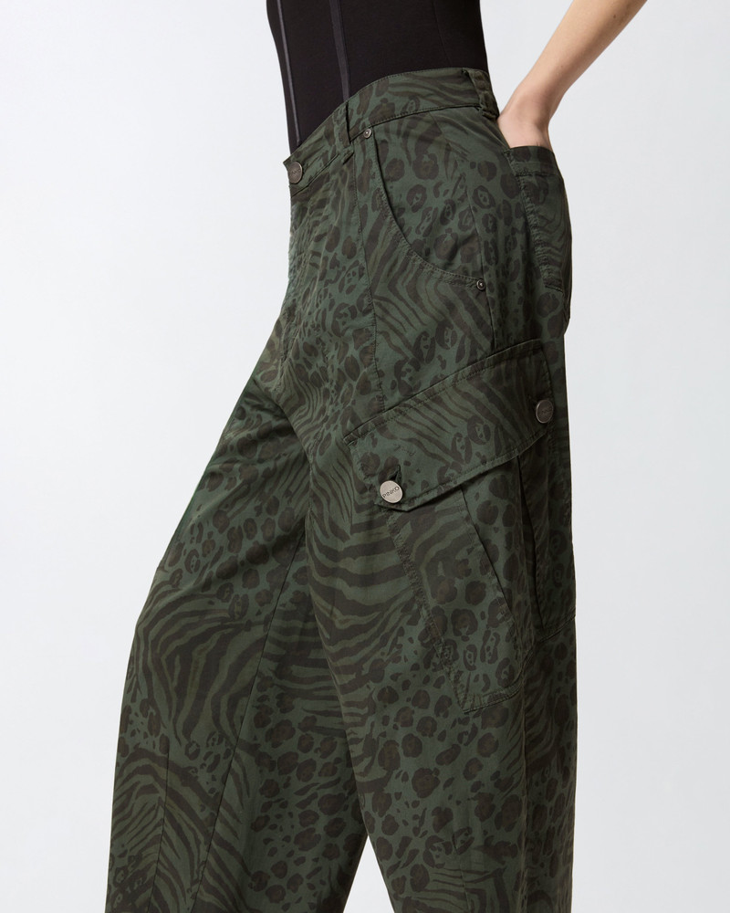 BALLOON TROUSERS WITH ANIMAL MOTIF 6