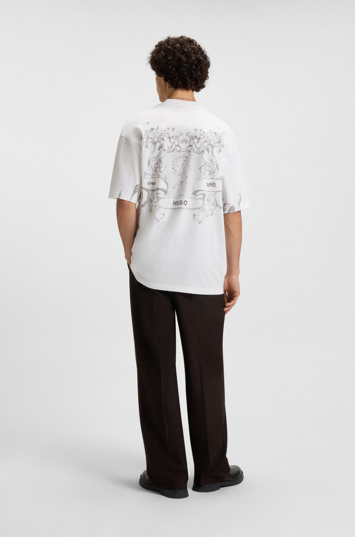 COTTON-JERSEY T-SHIRT WITH COLLECTION GRAPHIC - 5