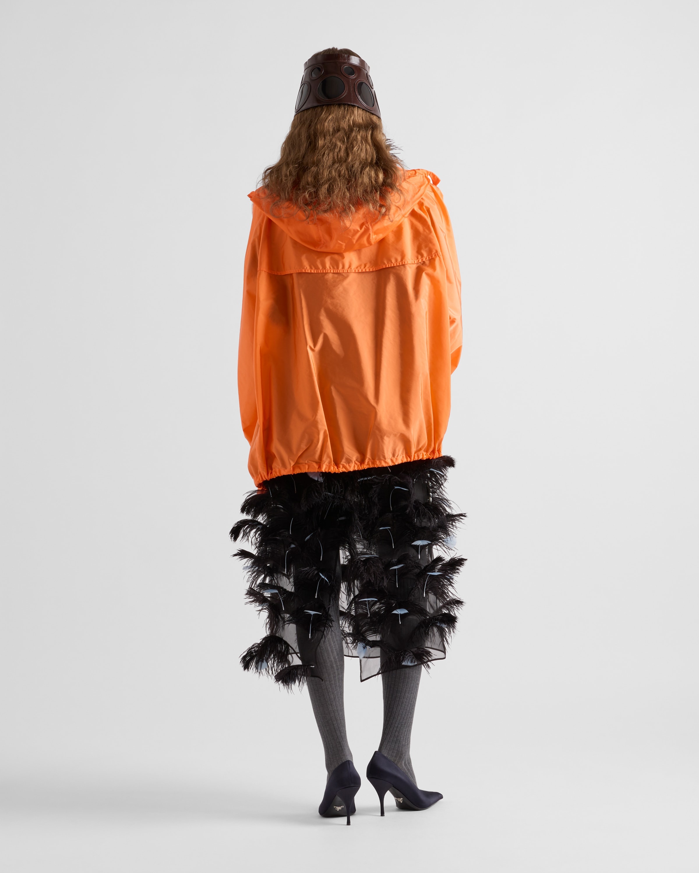 Feather-embellished silk organza dress - 5