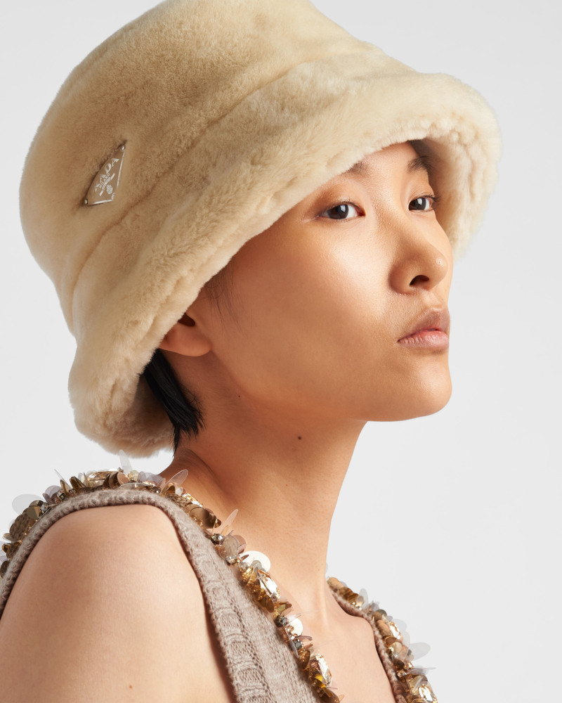 Prada Shearling bucket hat outlook