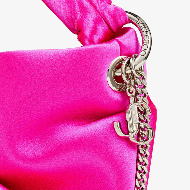 Bonny
Fuchsia Satin Bag with Twisted Handle 6