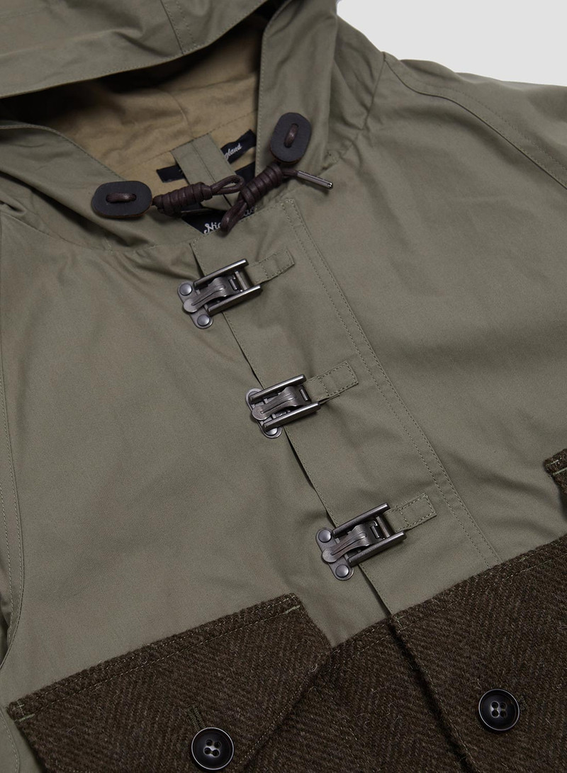 Nigel Cabourn Classic Cameraman Harris Tweed Ventile in Army