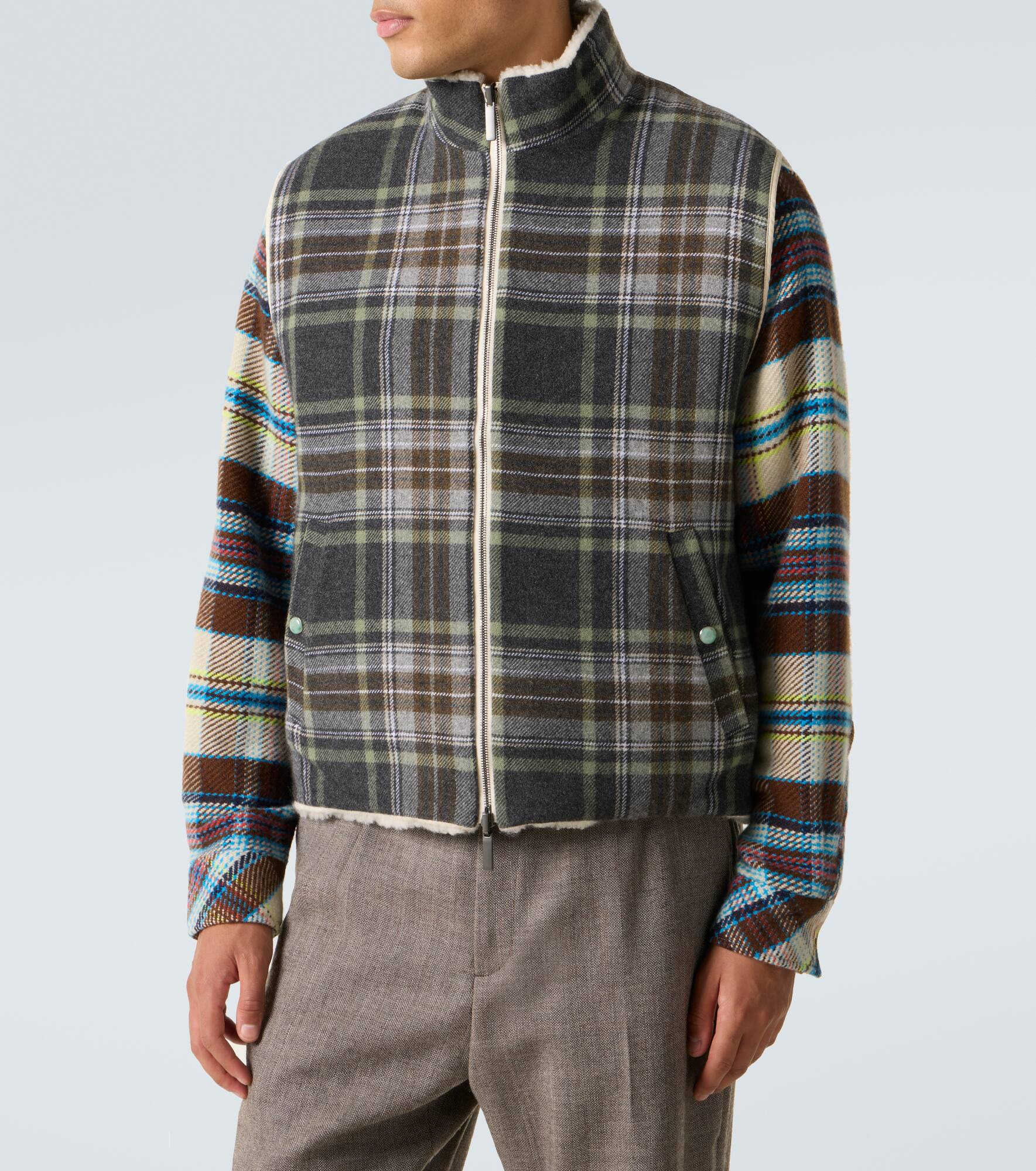Reversible cashmere and wool vest - 6