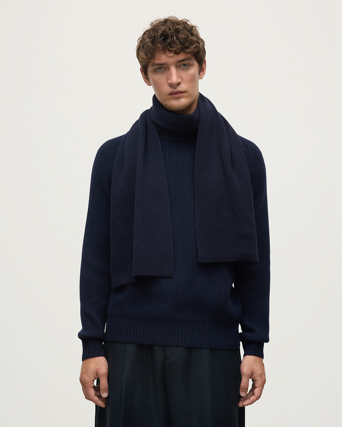 Ribbed Navy Cashmere Scarf - 3