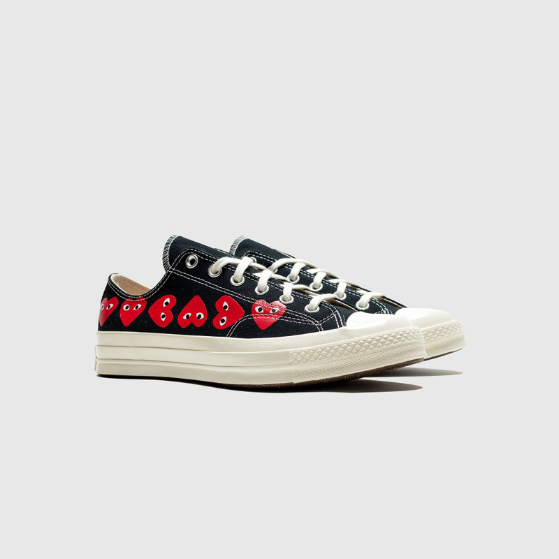 Comme des Garçons PLAY CHUCK TAYLOR ALL-STAR '70 OX "BLACK/RED MULTI HEART" outlook