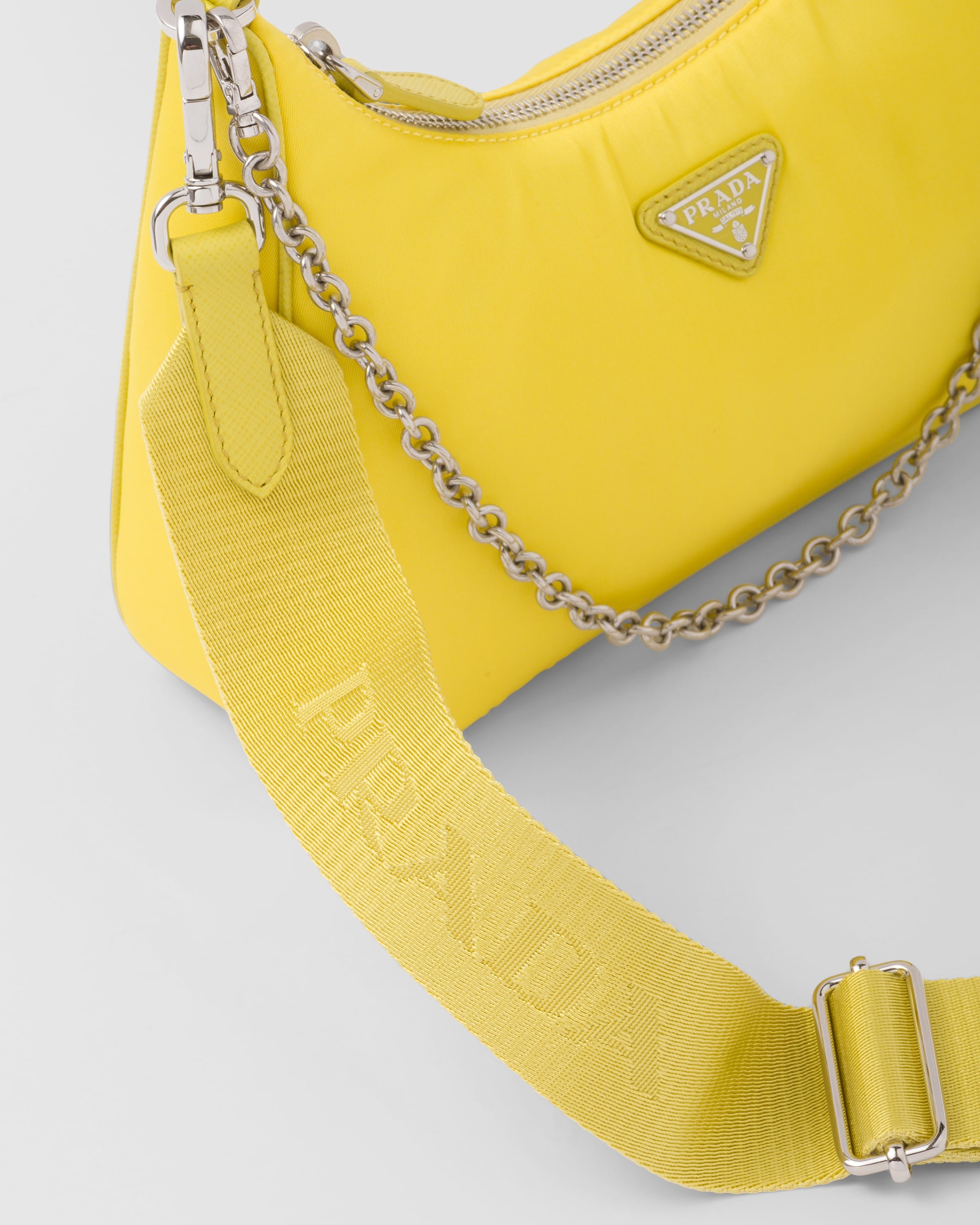 Prada Prada Re-Edition 2005 Re-Nylon bag | REVERSIBLE