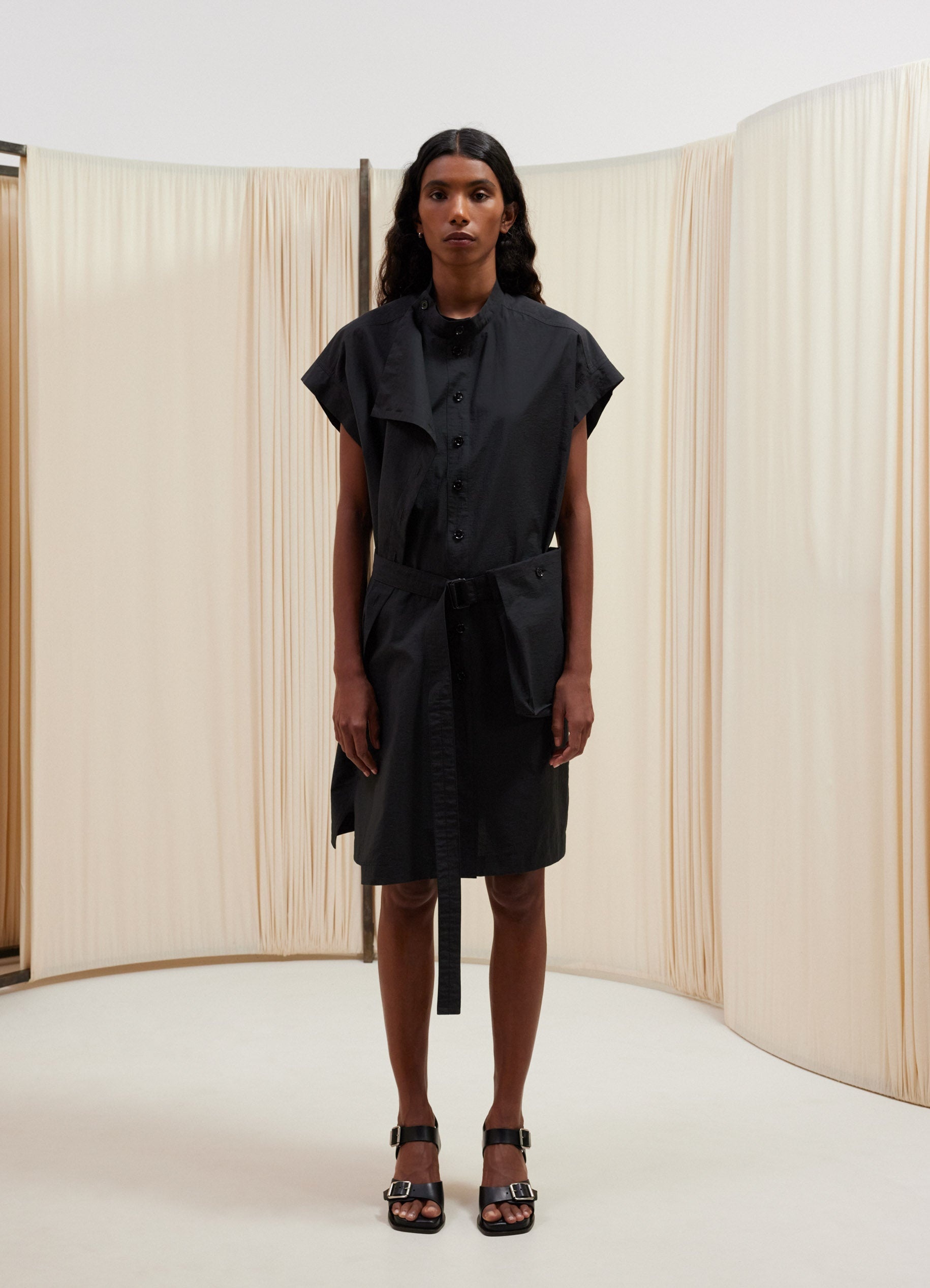 ASYMMETRICAL SLEEVELESS DRESS - 2